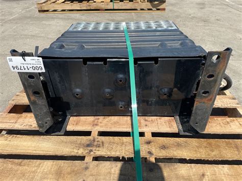 2010 f75 battery junction box cover|2000 f 750 battery box.